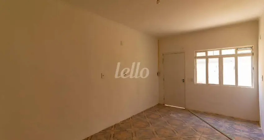 Casa comercial com 1 sala para alugar na Rua Antônio de Barros, --, Vila Carrão, São Paulo