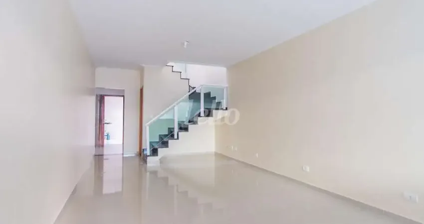 Casa com 3 quartos para alugar na Rua Antônio Fernandes de Abreu, --, Vila Gomes Cardim, São Paulo