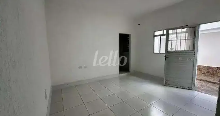 Casa com 1 quarto para alugar na Rua Antônio Caparros Canovas, --, Olímpico, São Caetano do Sul