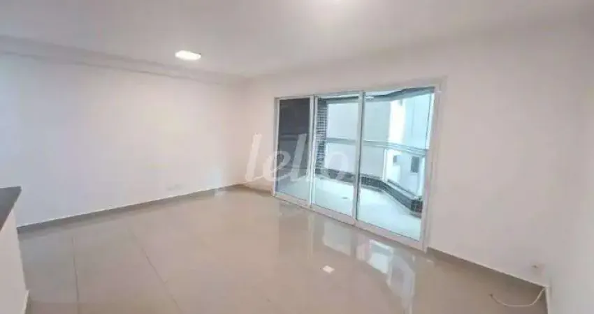 Apartamento com 3 quartos para alugar na Avenida Doutor Erasmo, --, Vila Assunção, Santo André