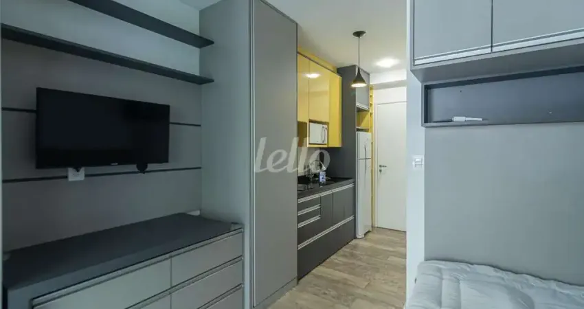 Kitnet / Stúdio para alugar na Rua Gravataí, --, Consolação, São Paulo