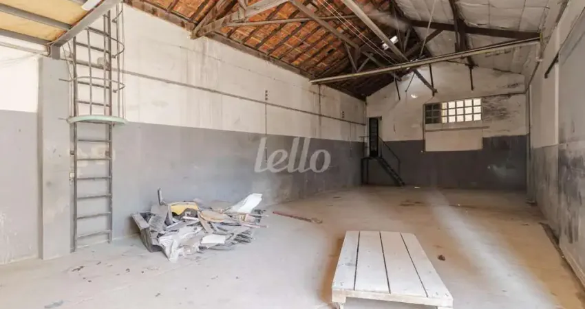 Barracão / Galpão / Depósito para alugar na Rua Porto Alegre, --, Vila Bertioga, São Paulo