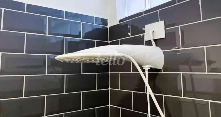 Kitnet / Stúdio para alugar na Avenida Ipiranga, --, República, São Paulo