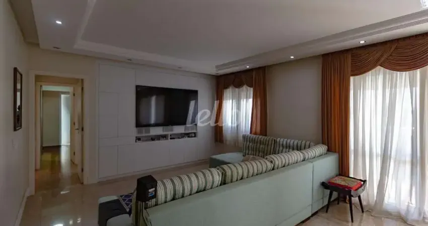 Apartamento com 3 quartos para alugar na Rua Euclides Pacheco, --, Vila Gomes Cardim, São Paulo