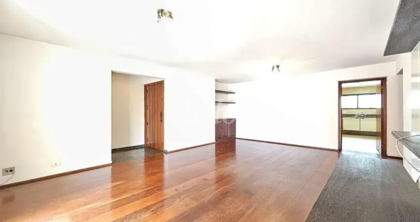 Apartamento com 3 quartos para alugar na Avenida Jurema, --, Indianópolis, São Paulo