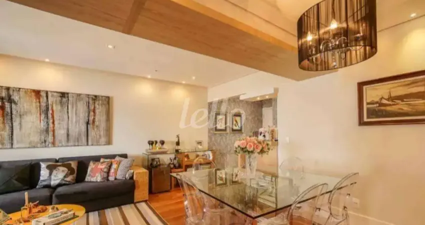 Apartamento com 2 quartos para alugar na Rua Ibitinga, --, Vila Bertioga, São Paulo