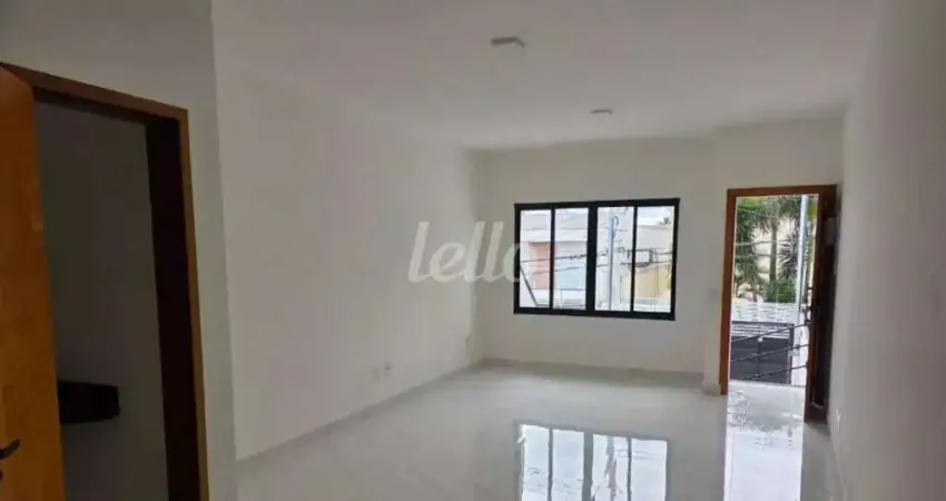 Casa com 3 quartos para alugar na Rua Pedreira, --, Vila Antonina, São Paulo