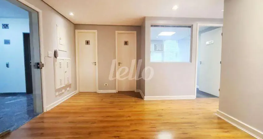 Sala comercial com 3 salas para alugar na Avenida Angélica, --, Consolação, São Paulo