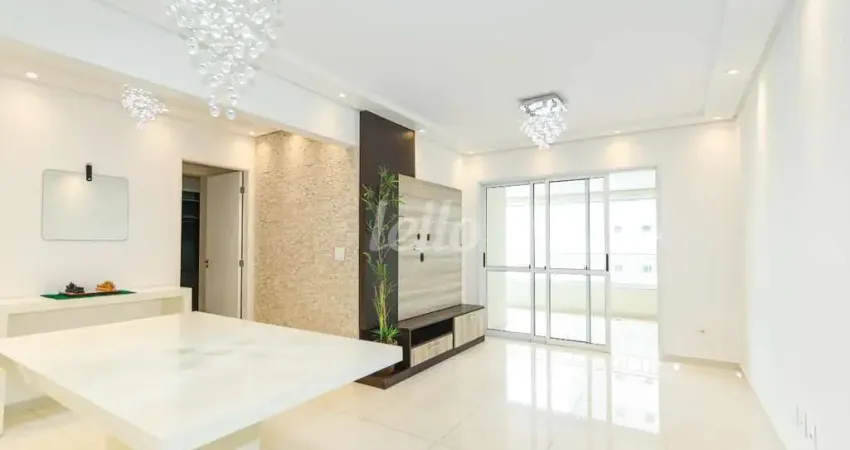 Apartamento com 3 quartos para alugar na Rua Ibitinga, --, Vila Bertioga, São Paulo