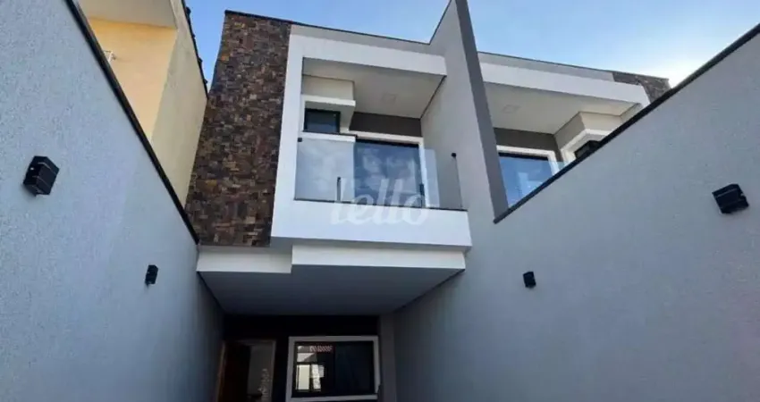 Casa com 3 quartos para alugar na Rua Ângelo Pavan, --, Vila Carrão, São Paulo