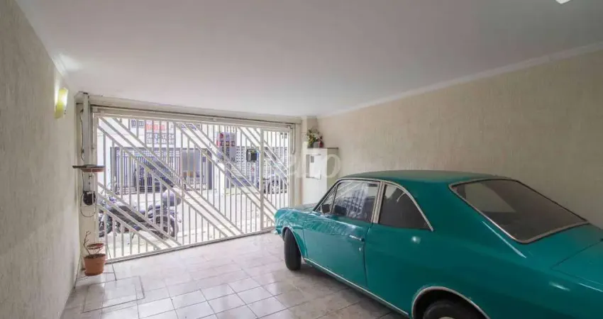 Casa com 3 quartos para alugar na Rua Antúrios, --, Jardim Têxtil, São Paulo