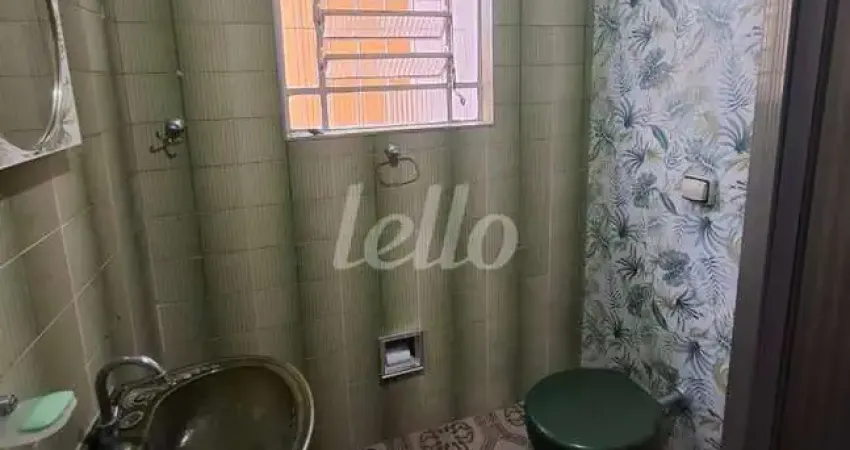 Casa com 2 quartos para alugar na Rua Domingos de Roque, --, Parque Casa de Pedra, São Paulo