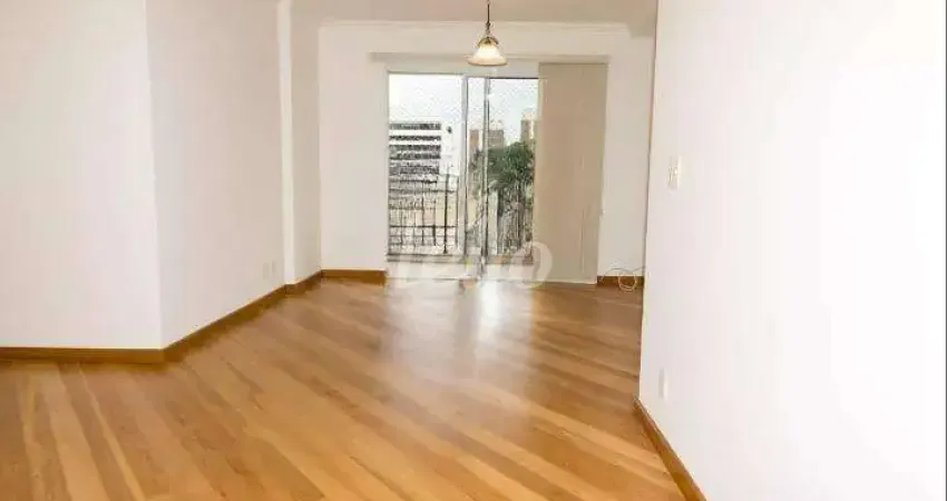 Apartamento com 3 quartos para alugar na Rua Padre Carvalho, --, Pinheiros, São Paulo