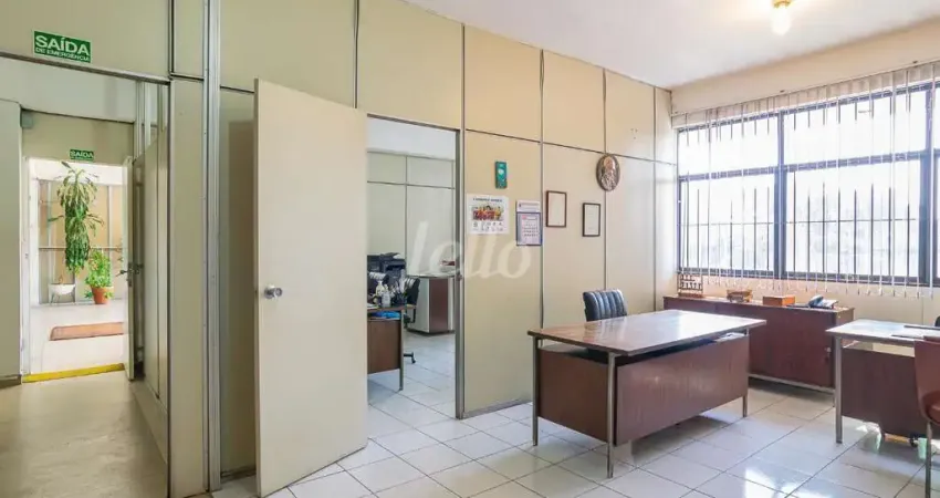 Sala comercial com 8 salas para alugar na Rua Jandaia, --, Bela Vista, São Paulo