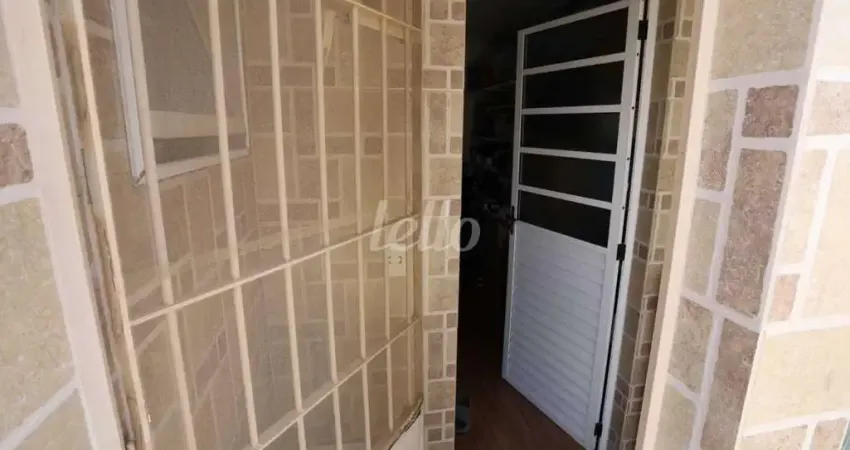 Casa com 3 quartos para alugar na Rua Princesa Maria Pia, --, Vila Santa Clara, São Paulo