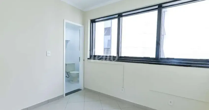 Sala comercial com 2 salas para alugar na Rua Apucarana, --, Tatuapé, São Paulo