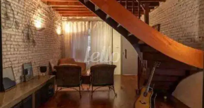 Casa com 3 quartos para alugar na Rua Tibiri, --, Jardim São Paulo (Zona Norte), São Paulo