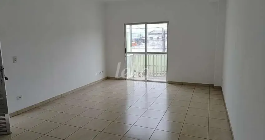 Casa com 3 quartos para alugar na Avenida Conceição, --, Jardim Japão, São Paulo