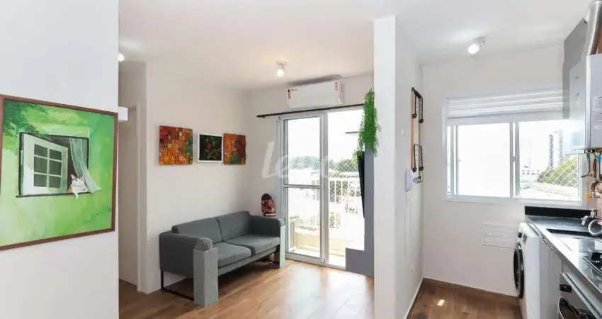 Apartamento com 2 quartos para alugar na Avenida Santa Marina, --, Água Branca, São Paulo