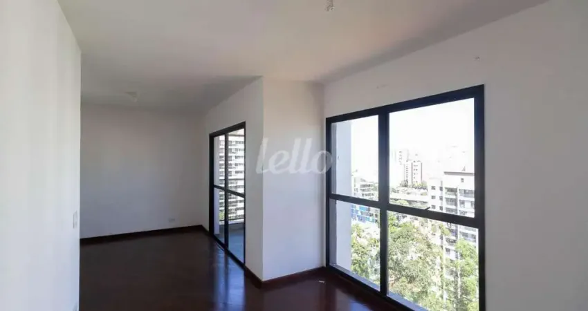Apartamento com 3 quartos para alugar na Rua Alves Guimarães, --, Pinheiros, São Paulo