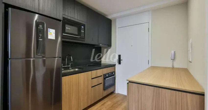 Apartamento com 1 quarto para alugar na Avenida das Carinas, --, Indianópolis, São Paulo