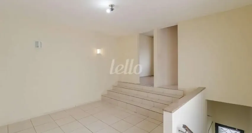 Casa com 2 quartos para alugar na Rua Capitão Pacheco e Chaves, --, Vila Prudente, São Paulo