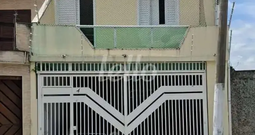 Casa com 3 quartos para alugar na Rua Antônio Pinto de Oliveira, --, Vila Dom Pedro II, São Paulo