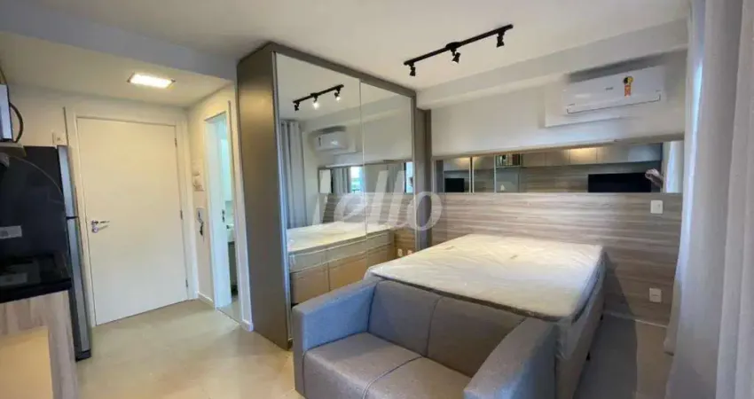 Kitnet / Stúdio para alugar na Rua Conselheiro Furtado, --, Liberdade, São Paulo