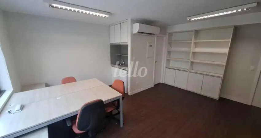 Sala comercial com 1 sala para alugar na Avenida Macuco, --, Moema, São Paulo
