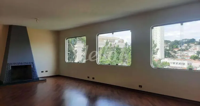 Casa comercial com 2 salas para alugar na Rua Maria Francisca, --, Vila Irmãos Arnoni, São Paulo