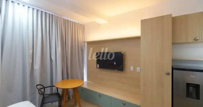 Apartamento para alugar na Rua Serra do Japi, --, Vila Gomes Cardim, São Paulo