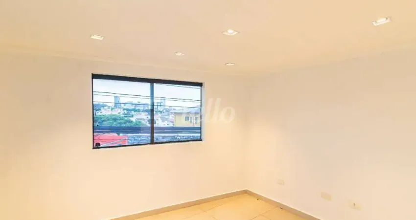 Casa comercial com 4 salas para alugar na Avenida Água Fria, --, Água Fria, São Paulo