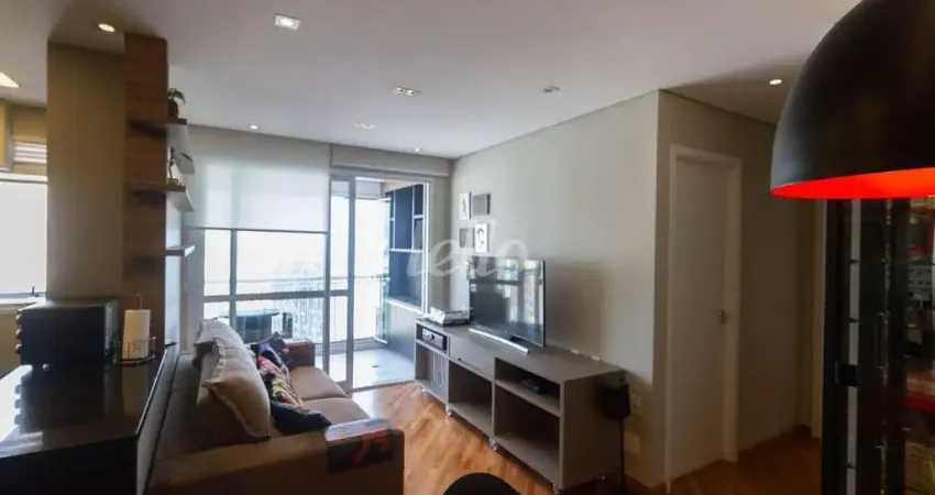 Apartamento com 2 quartos para alugar na Rua Álvaro de Carvalho, --, Centro, São Paulo