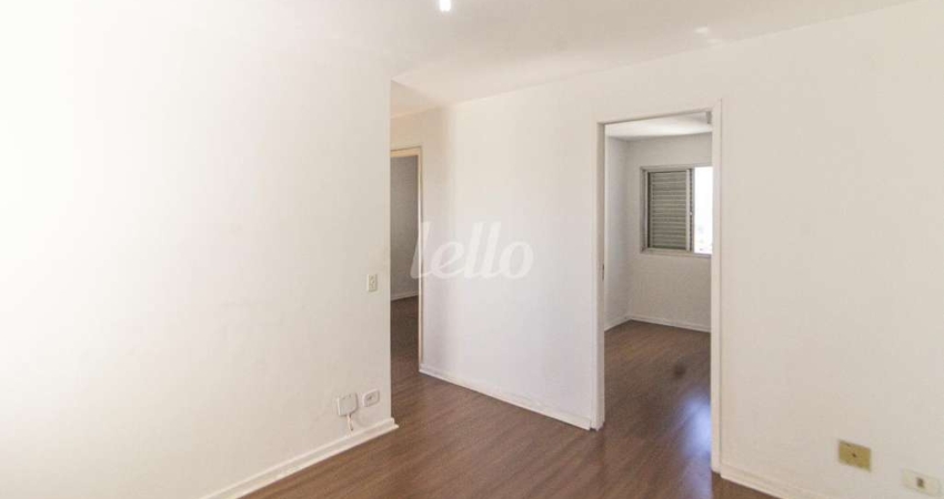 Apartamento com 2 quartos para alugar na Rua Scuvero, --, Cambuci, São Paulo