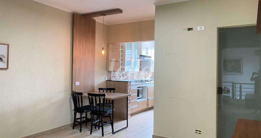 Casa comercial com 6 salas à venda na Rua Oiti, 397, Vila Regente Feijó, São Paulo