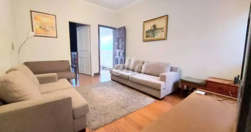 Casa com 3 quartos à venda na Rua Dom João V, 342, Lapa, São Paulo