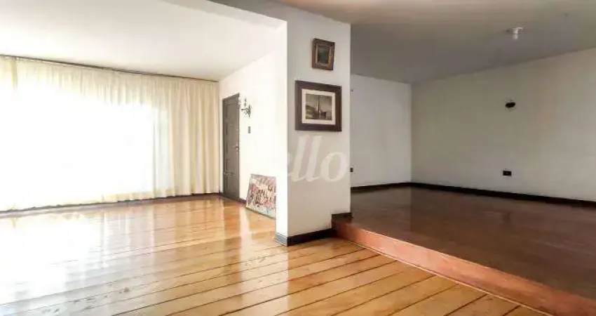 Casa com 4 quartos à venda na Rua Luís César Pannain, 53, Alto da Lapa, São Paulo