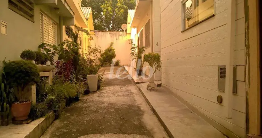 Casa comercial com 2 salas à venda na Rua Cardeal Arcoverde, 3028, Pinheiros, São Paulo