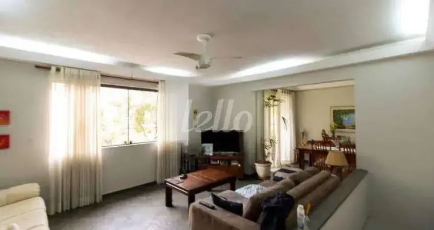 Casa com 6 quartos à venda na Rua Domingos de Oliveira, 103, Mooca, São Paulo