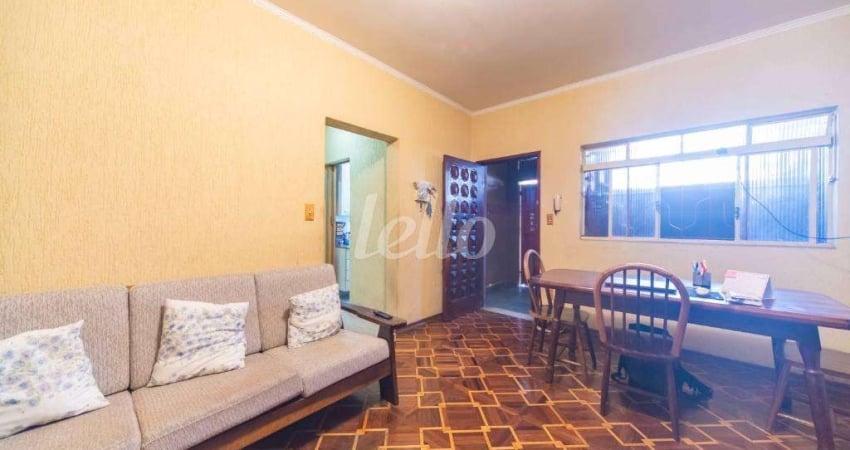 Casa com 2 quartos à venda na Rua Aguapeí, 396, Santa Maria, Santo André