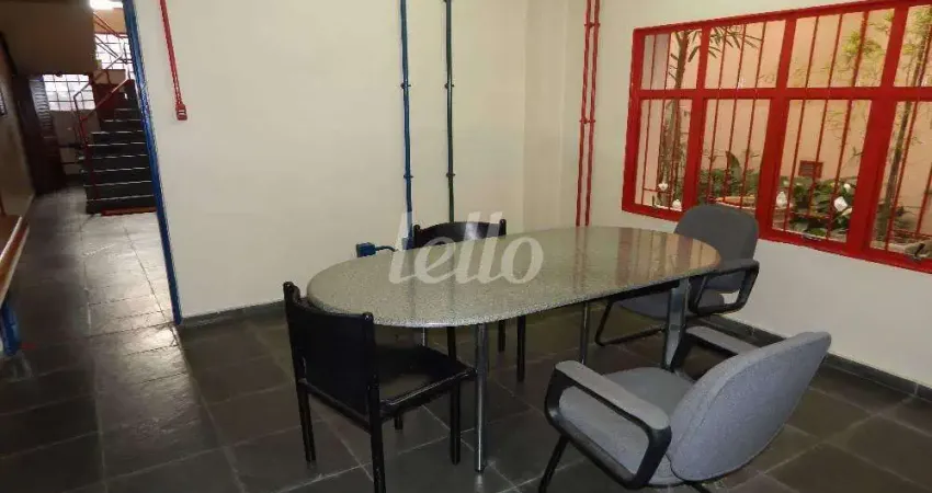Prédio com 30 salas à venda na Rua Dom Duarte Leopoldo, 596, Cambuci, São Paulo
