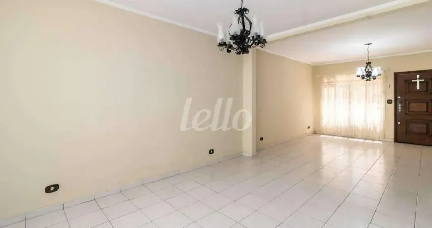 Casa com 3 quartos à venda na Rua Paulo Orozimbo, 1054, Cambuci, São Paulo