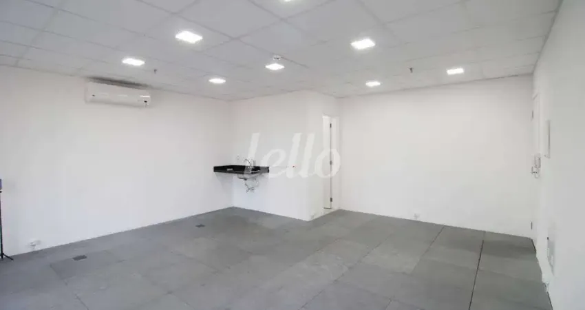 Sala comercial com 1 sala à venda na Rua Jaceru, 384, Vila Gertrudes, São Paulo