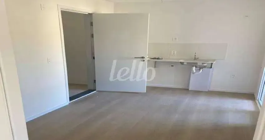 Kitnet / Stúdio à venda na Rua Alsácia, 280, Jardim Aeroporto, São Paulo