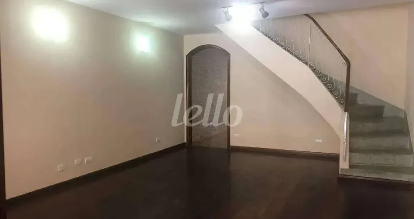 Casa comercial à venda na Rua Roque Petrella, 936, Vila Cordeiro, São Paulo