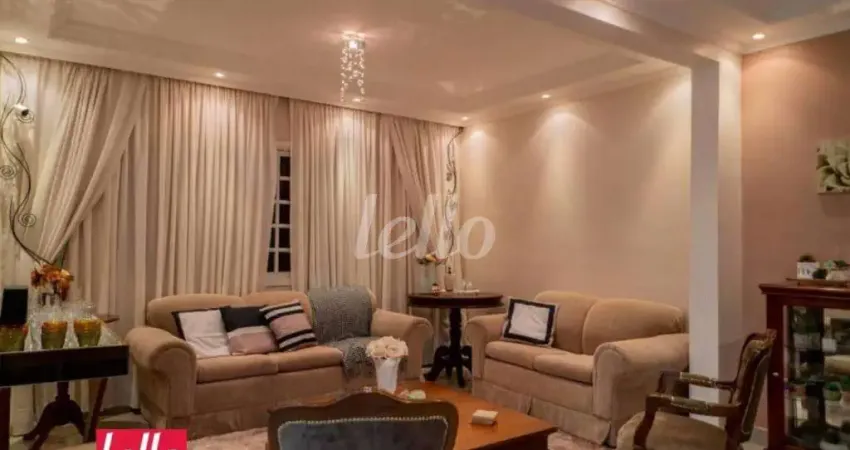 Casa com 3 quartos à venda na Rua Leão, 109, Vila Alpina, Santo André