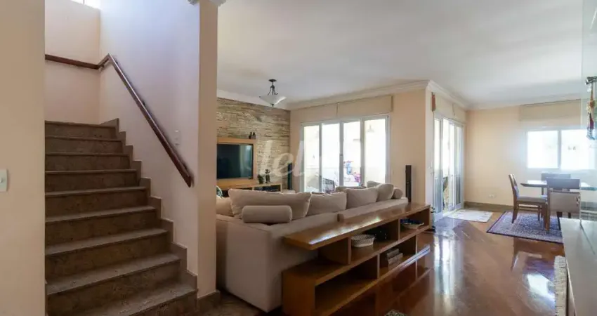 Casa com 3 quartos à venda na Rua Roque Petrella, 1051, Vila Cordeiro, São Paulo