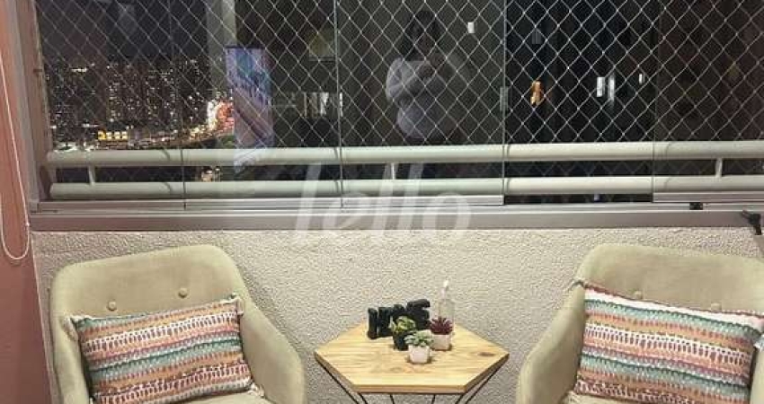 Apartamento com 3 quartos à venda na Rua dos Tapes, 57, Liberdade, São Paulo