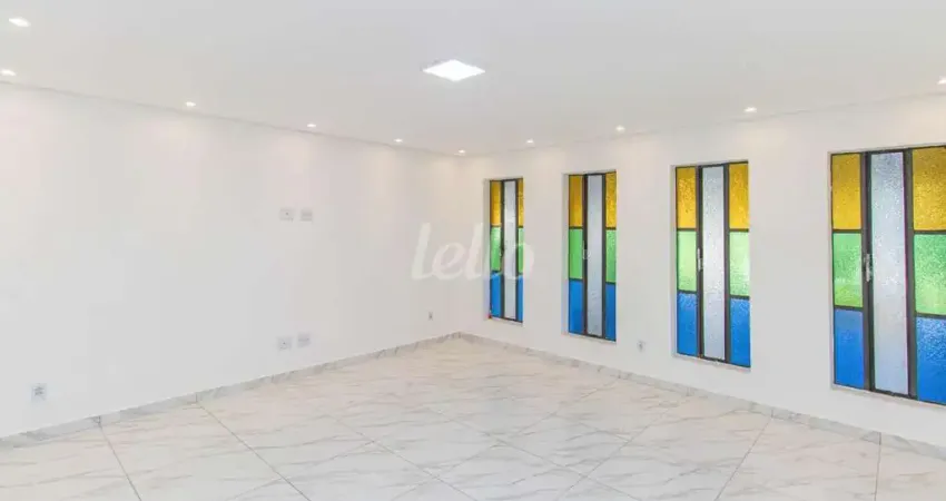 Casa com 3 quartos à venda na Rua dos Alpes, 383, Vila Curuçá, Santo André