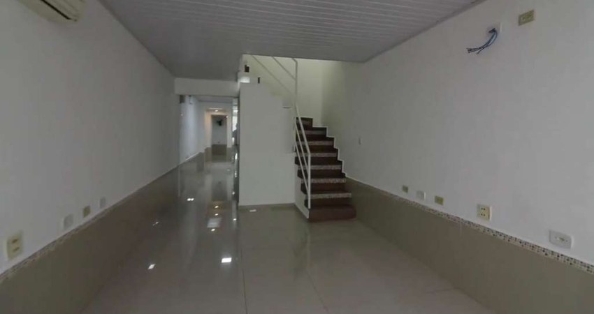 Casa comercial à venda na Rua Marília de Dirceu, 379, Jardim Aeroporto, São Paulo